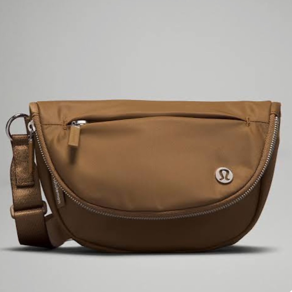 Lululemon All Night Festival Crossbody Bag 2L